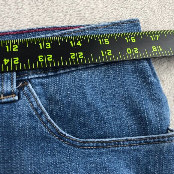 Lee Women's Jeans Size 14 Classic Fit 1889 Blue Denim Straight Leg Classic Casua - Picture 5 of 14